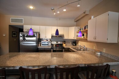 Kitchen 2-6