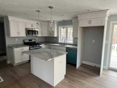 Lot 5 Titus Way unit B, Taunton, MA 02780 - photo 3