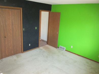 1308 Rainbow Dr, Cedar Falls, IA 50613 - photo 6