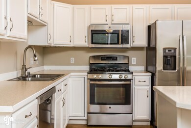Kitchen 0743-FULL