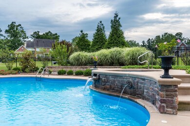 6000 English Ct, Floyds Knobs, IN 47119 - photo 7