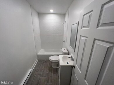 21 E Price St unit 1A, Philadelphia, PA 19144 - photo 6