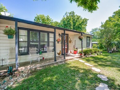 2631 W Johnson St, Denison, TX 75020 - photo 3