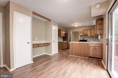 14112 Ansted Rd, Silver Spring, MD 20905 - photo 4