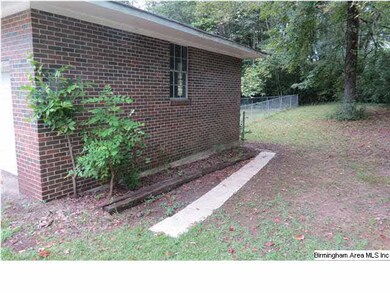 2130 Old Springville Rd, Center Point, AL 35215 - photo 5