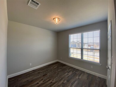 725 Vaquero St, White Settlement, TX 76108 - photo 7