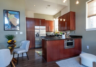 182 Walnut St unit 1, Wellesley Hills, MA 02481 - photo 5