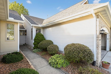 03_9430_Rayna_Dr_Davison_MI_48423_USA-Ex