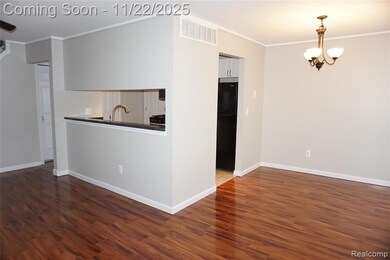 33647 Bayview Dr, New Baltimore, MI 48047 - photo 3