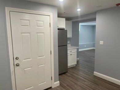 129 Pleasant St unit 5, Weymouth, MA 02190 - photo 4