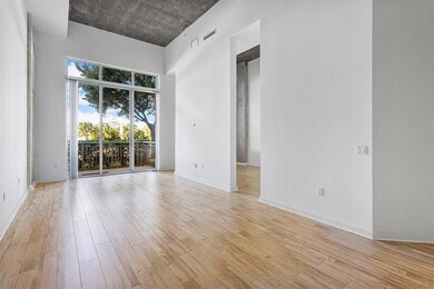 008-300SAustralianAvenue-WestPalmBeach-F