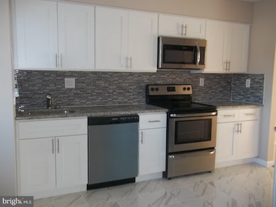 516 Chanticleer unit C0516, Cherry Hill, NJ 08003 - photo 4