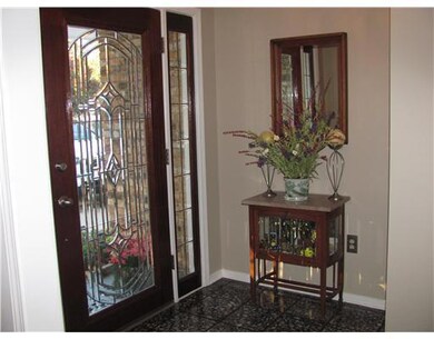 Foyer. Foyer with Marble Floors