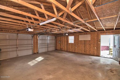 100 Victoria Cir, Lake Ariel, PA 18436 - photo 3