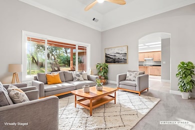 31-web-or-mls-8Q0A9685 - Living Room - S