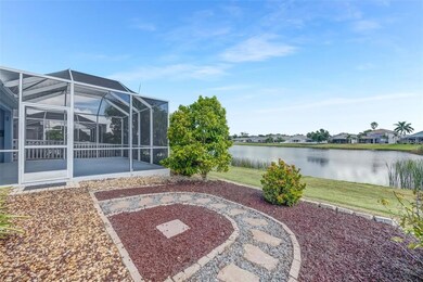 5124 Clover Mist Dr, Apollo Beach, FL 33572 - photo 4