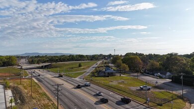 1918 Old Easley Bridge Rd, Greenville, SC 29611 - photo 5