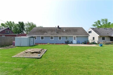 4855 Ferndale Ave, Sheffield Lake, OH 44054 - photo 4