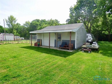 1450 N Genoa Clay Center Rd, Genoa, OH 43430 - photo 6