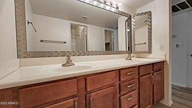 6 Primary bath