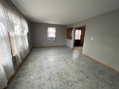 215 1st St SE, Rolla, ND 58367 - photo 4