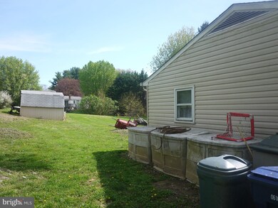 604 Lynn Way, Sykesville, MD 21784 - photo 3