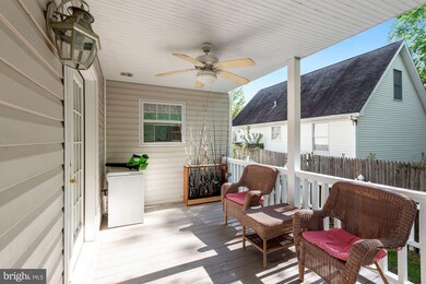 1215 Johnson Dr, Shady Side, MD 20764 - photo 7