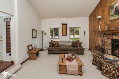 Living Room_7326-SMALL