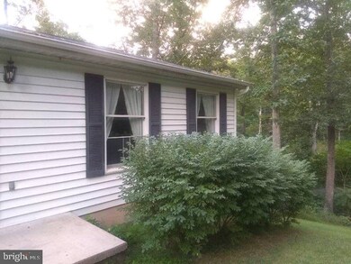 661 Householder Rd, Hedgesville, WV 25427 - photo 2