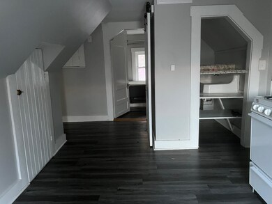 50 Franklin St unit 3/3rd Floor, Concord, NH 03301 - photo 7