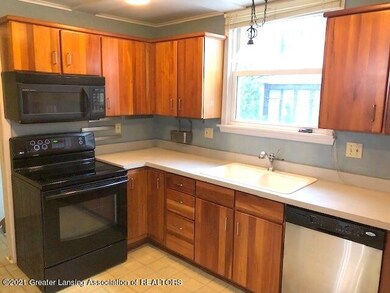 1516 N Genesee Dr, Lansing, MI 48915 - photo 4