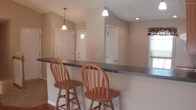 304 foyer 3