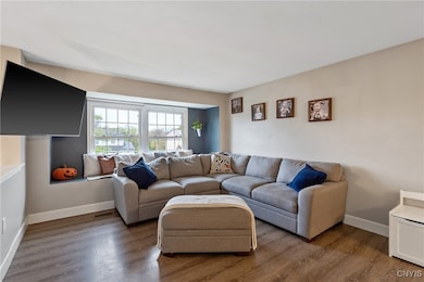 201 Woodmont Dr, Camillus, NY 13031 - photo 4