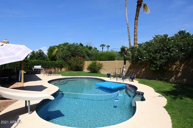 Pool2