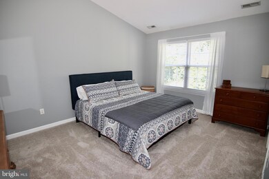 2583 Running Wolf Trail, Odenton, MD 21113 - photo 4