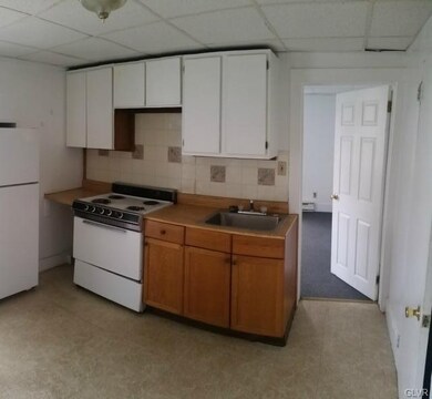 383 Old Route 940 unit 401, Pocono Pines, PA 18350 - photo 7
