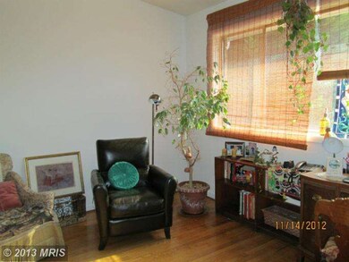 616 Rollins Ave, Rockville, MD 20852 - photo 3