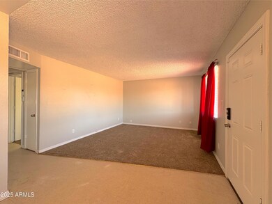 1746 E Virginia Ave unit 2, Phoenix, AZ 85006 - photo 4