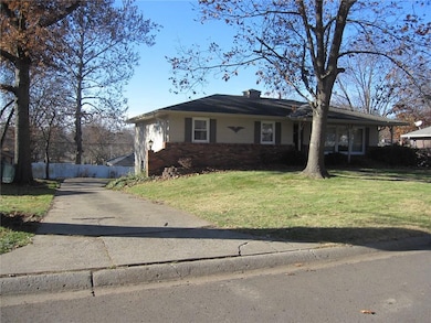 3904 N 29th St, Saint Joseph, MO 64506 - photo 3