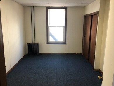 326 Boston Ave unit 2R, Medford, MA 02155 - photo 2