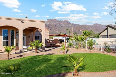 Superstition Mountain Views