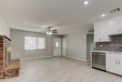 210 S Robson-14