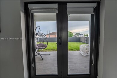 2519 43rd St SW, Lehigh Acres, FL 33976 - photo 5