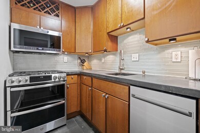 Dupont East Condominium unit 204, Washington, DC 20036 - photo 4