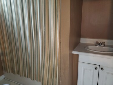 96 Fisher St unit 1, Franklin, MA 02038 - photo 5