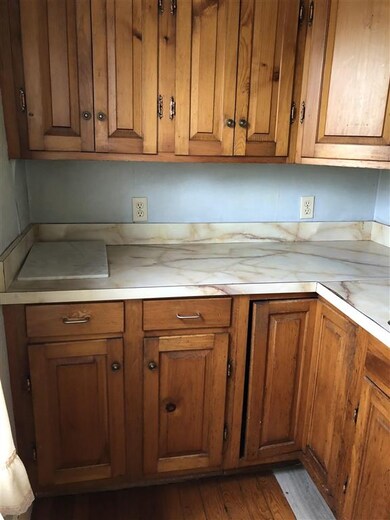 30 Gardner St, Keene, NH 03431 - photo 3