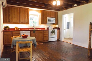 3269 Bishop Meade Rd, Boyce, VA 22620 - photo 5