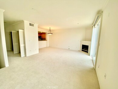 5220 Premiere Hills Cir unit 221, Woodland Hills, CA 91364 - photo 3