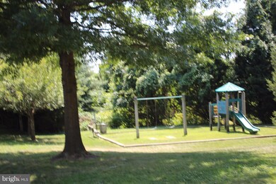 8331 Township Dr, Owings Mills, MD 21117 - photo 6