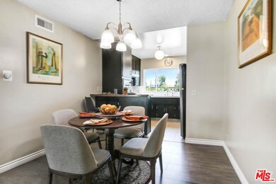 6130 Coldwater Canyon Ave unit 12, North Hollywood, CA 91606 - photo 5